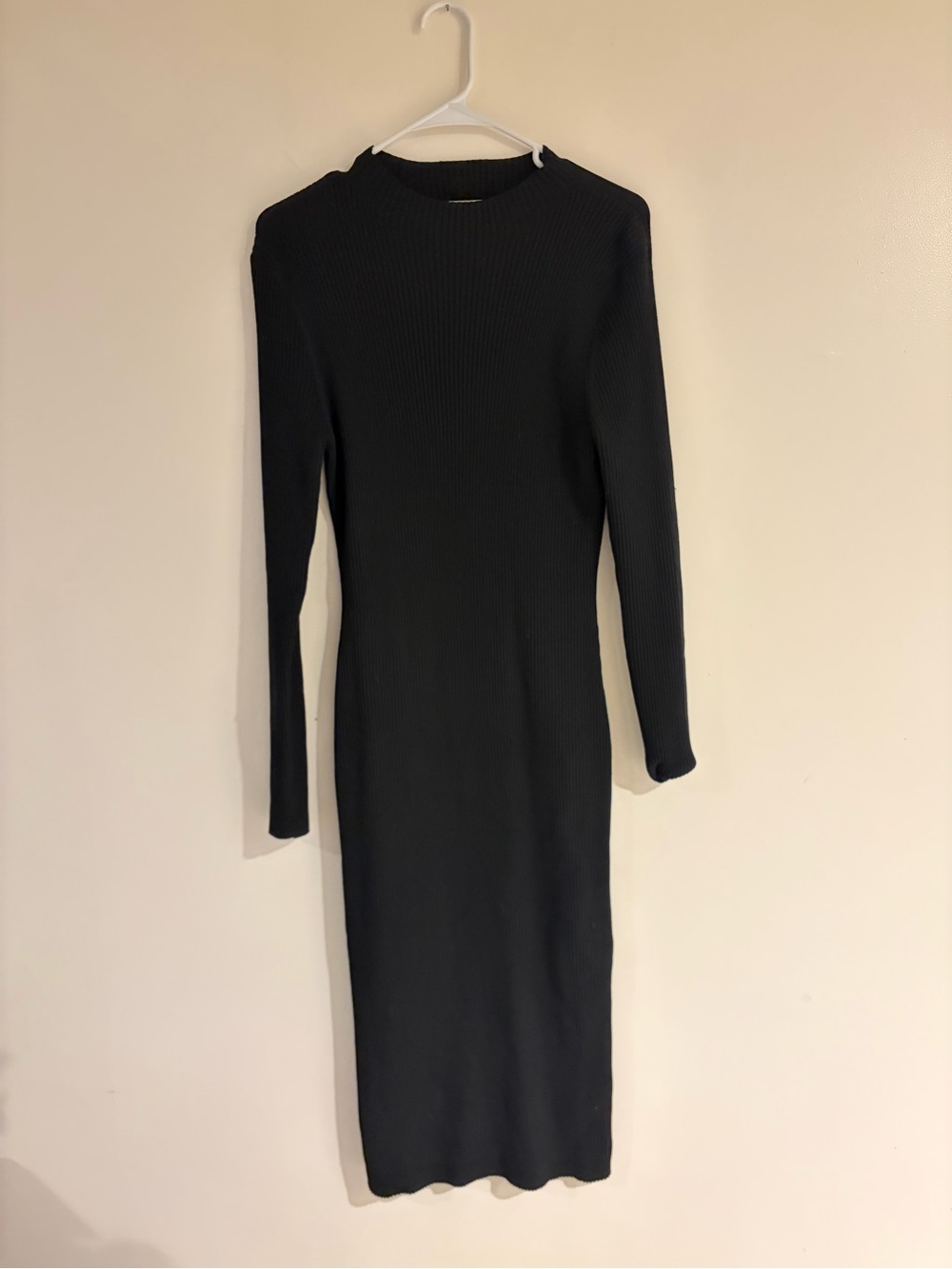 H&M Black Ribbed Long-Sleeve Midi Dress
